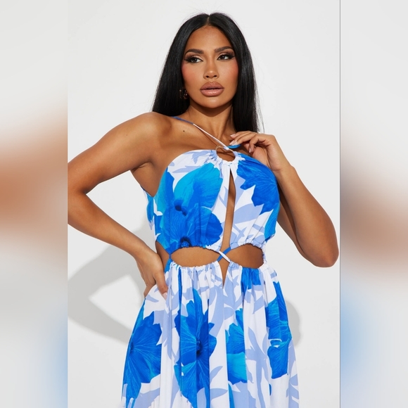 Fashion Nova Destination Bahamas Maxi Dress - Blue/Combo Size: L (OVERSIZED) - Picture 2 of 5